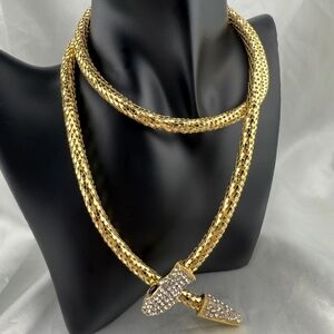 Adjustable Elegant Gold and Silver Women's Necklace